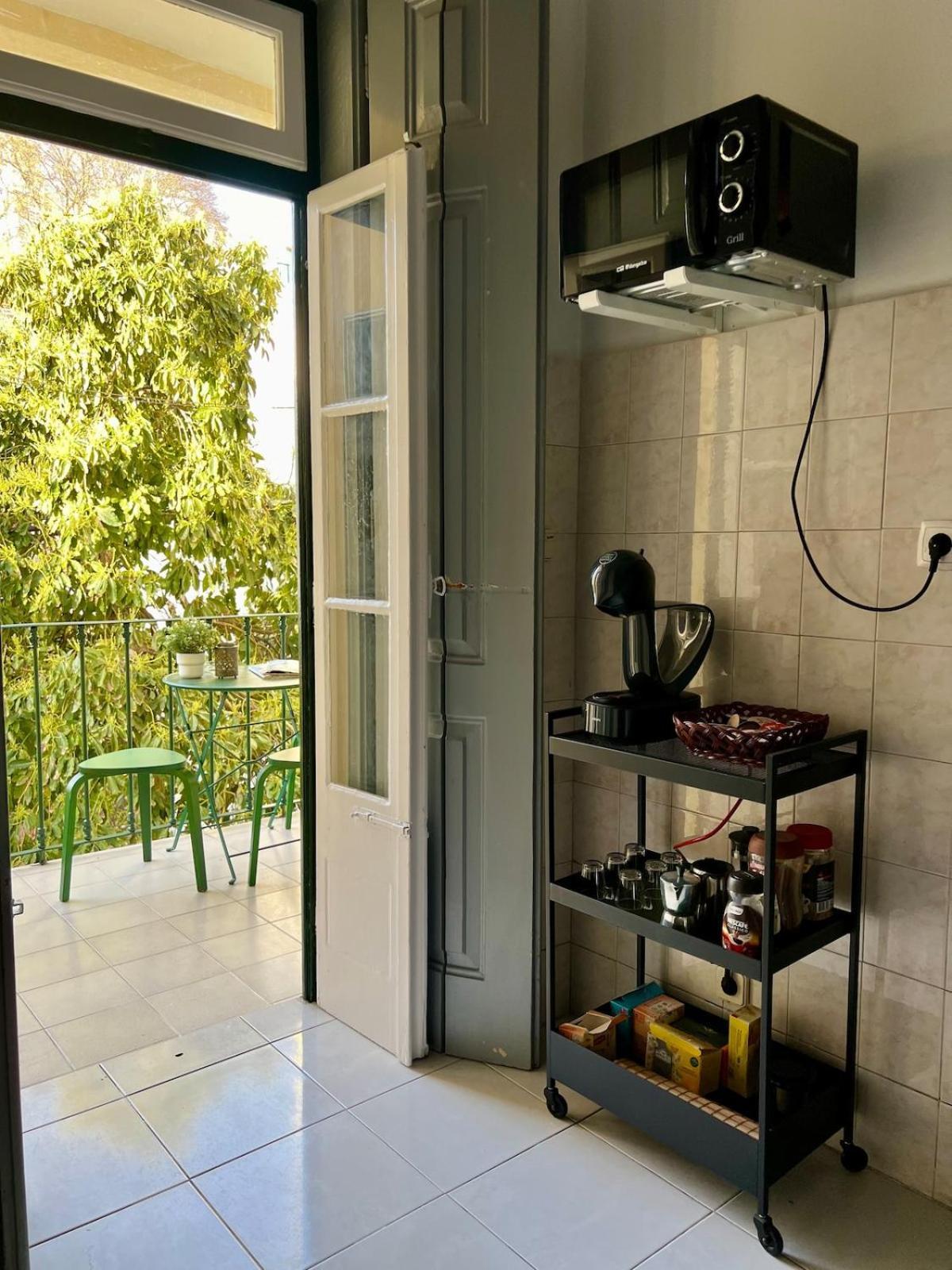 Apartment 3 Bedroom With Balcony Lisbon
