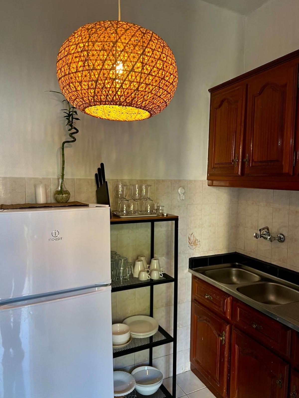 Apartment 3 Bedroom With Balcony Lisbon