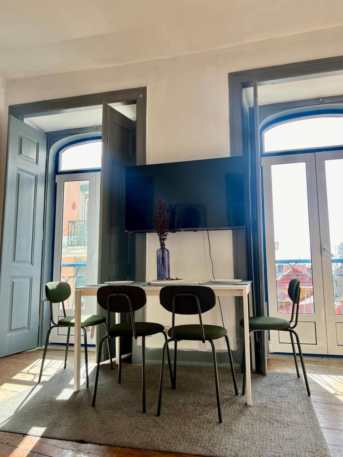 3 Bedroom With Balcony Apartment